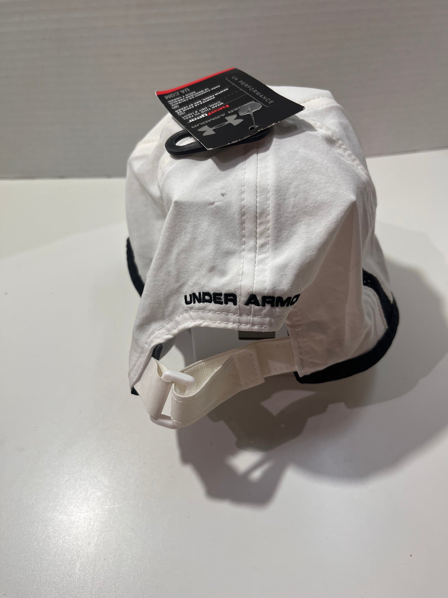 Under Armour Heatgear Hat NEW
