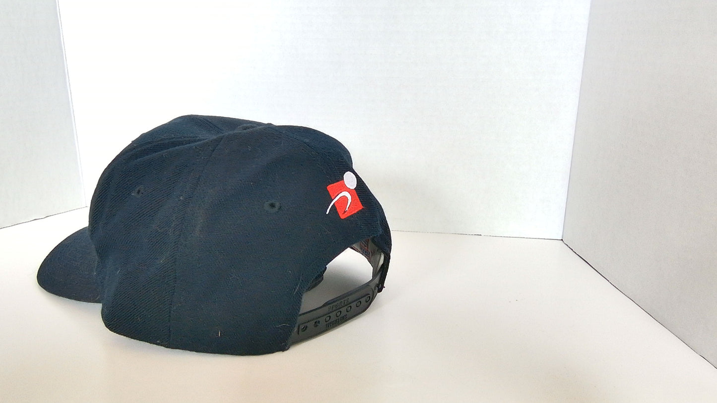 Vintage Chicago Blackhawks NHL cap