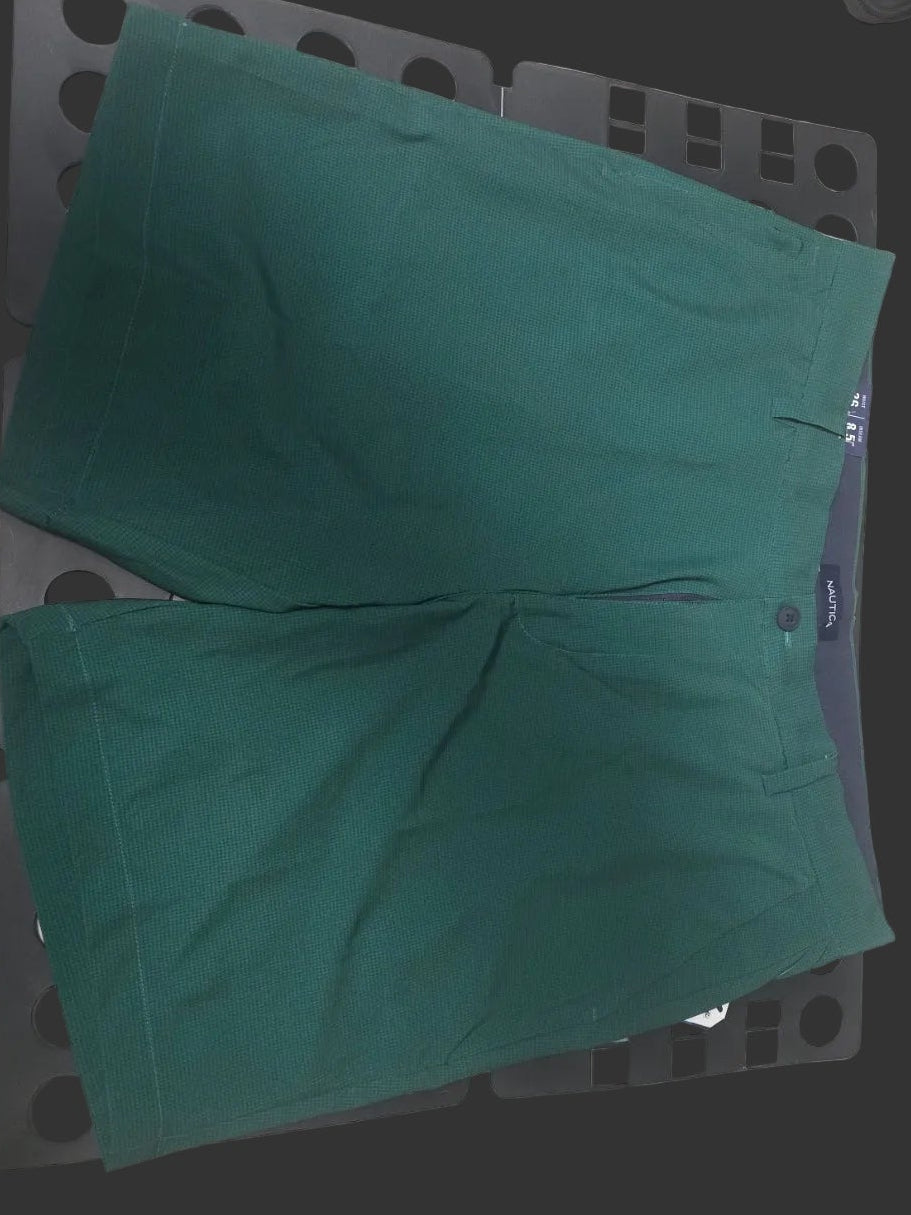 Nautica Men’s Golf Shorts 36W Green Leaf Performance Stretch Moisture Wicking