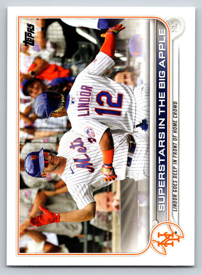 2022 Topps #436 Superstars in the Big Apple