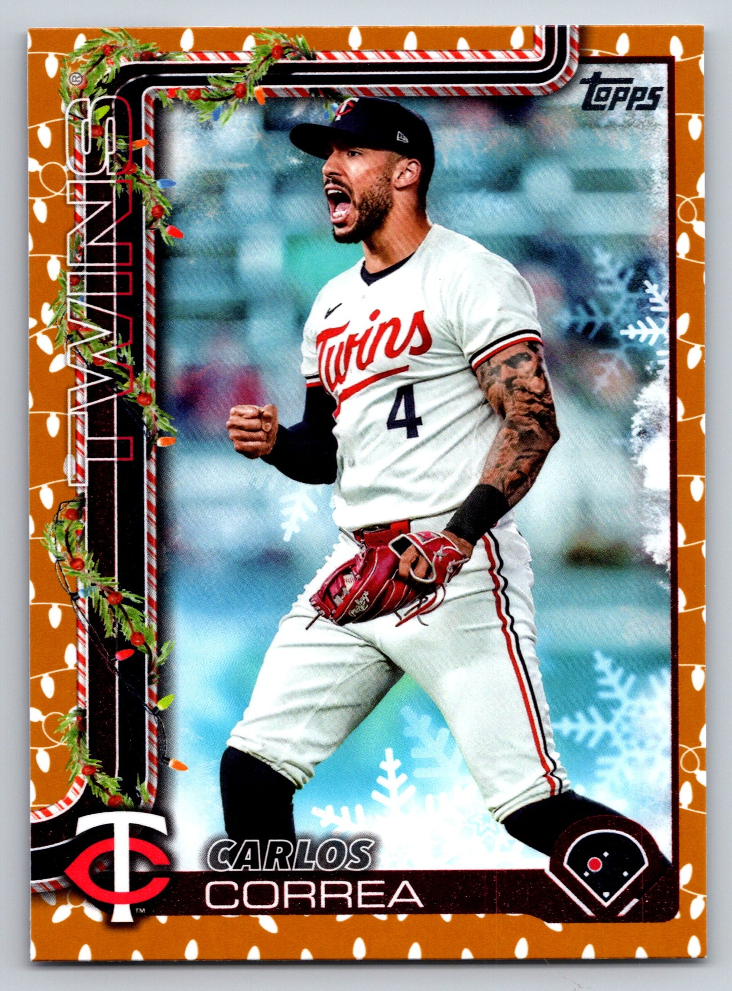 2025 Topps Holiday #H175 Carlos Correa Gold Holiday Lights