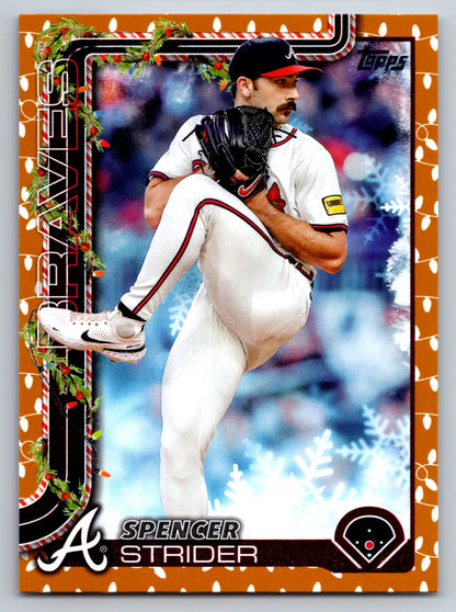 2025 Topps Holiday #H75 Spencer Strider Gold Holiday Lights