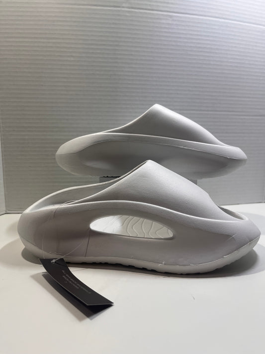 Trillium Palmer White Slide Sandals Women's (Size 7)